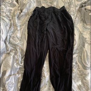 American Eagle Flowy Pants